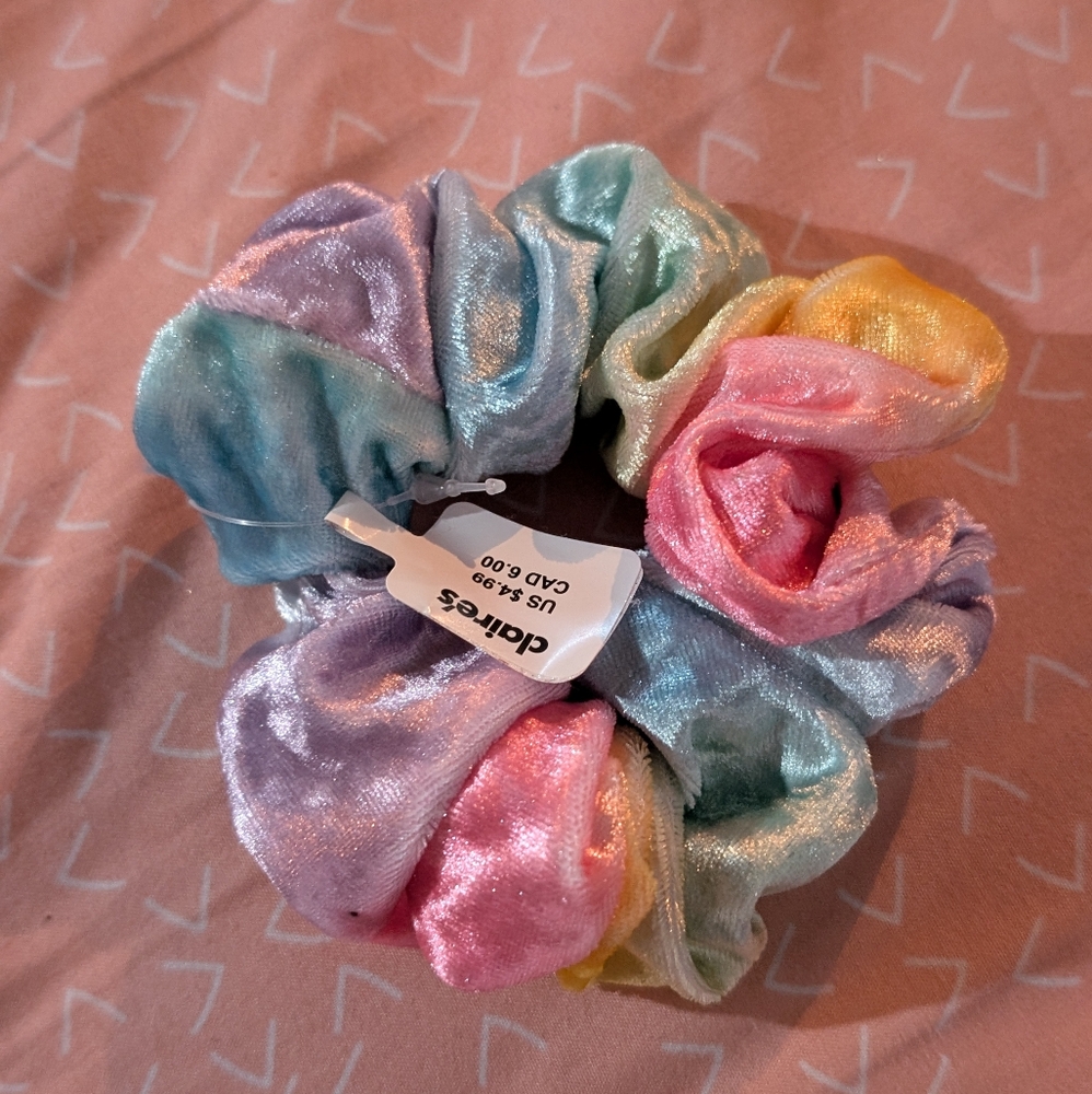 Cute Color Scrunchie Bundle - Picture 2 of 4